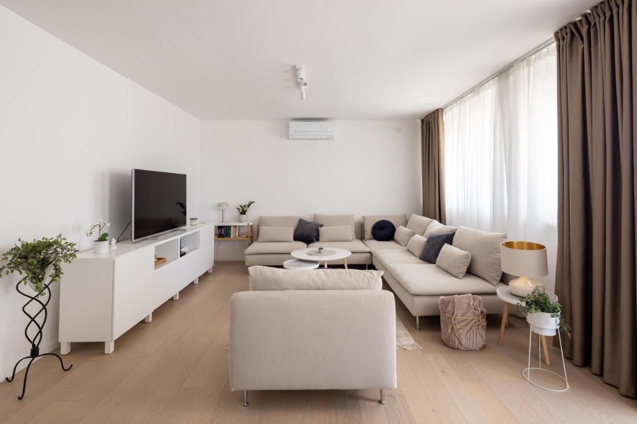 Apartment Nova 4* Дуги-Рат Экстерьер фото